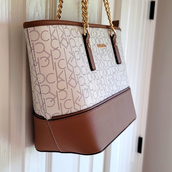 Calvin Klein Signature Handbag - Picture 8 of 14